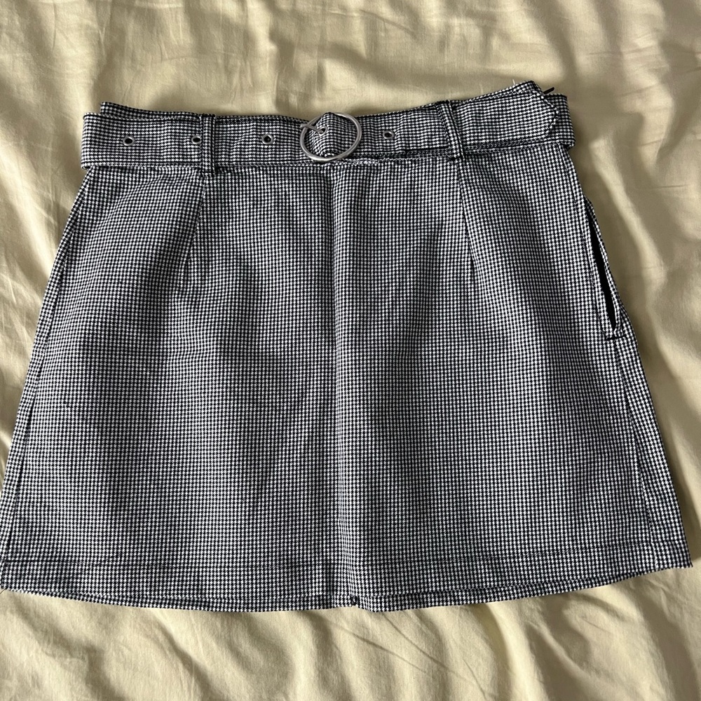 Gingham mini skirt